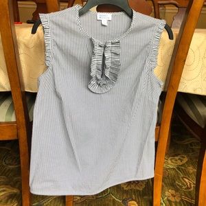 Market & Spruce grey/white stripe straight top